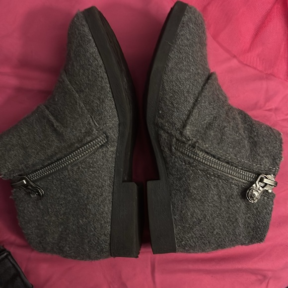 Like New Blowfish Ankle Booties - Picture 5 of 6